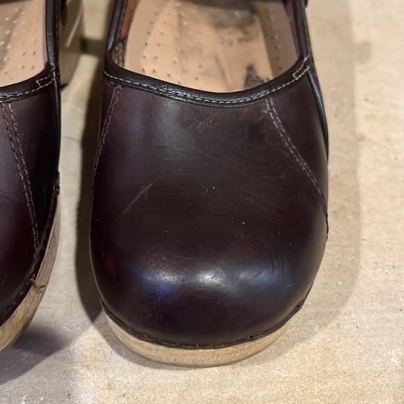 Dansko Mary Jane Clog Dark Brown Leather - Picture 3 of 10